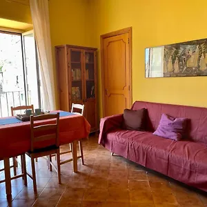  Appartamento Spaccanapoli Top, Your House In The Old Town
